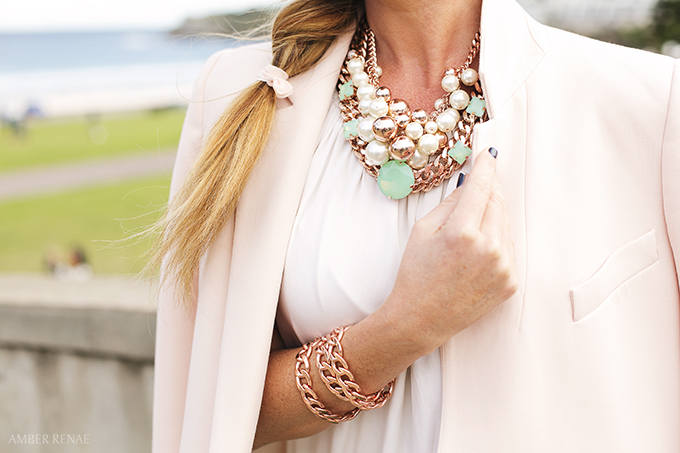 amber renae rose gold jewels jewellery tiffany swarovski mimco mint necklace pearls pale pink jacket outfit ootd